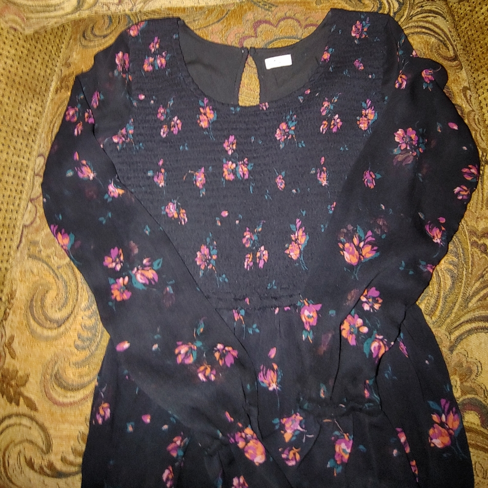 BLACK FLORAL DRESS. SIZE XS - Picture 6 of 11